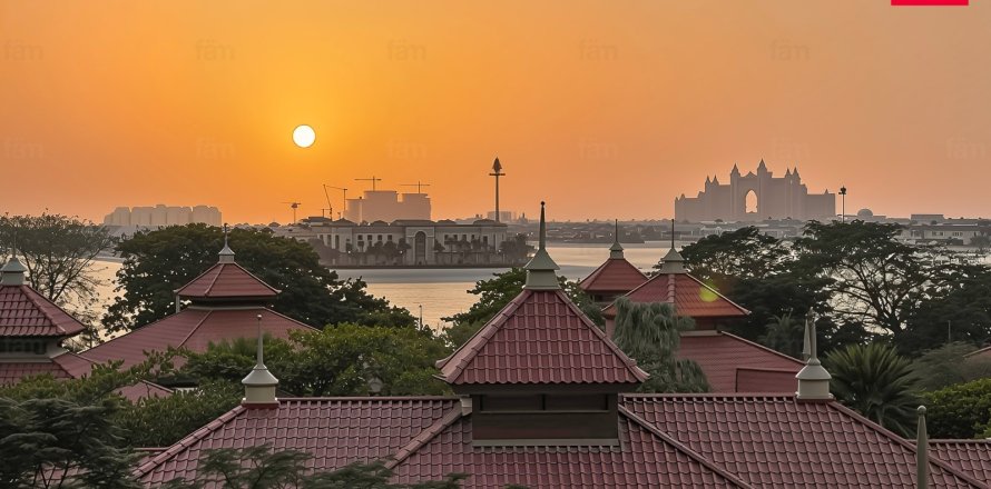 Apartment in Palm Jumeirah, Dubai 1 bedroom, 106.9 sq.m. № 60597