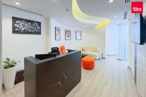 Oficina en Business Bay, Dubai, 109 m², № 60585 - foto 1