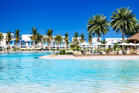 Купить таунхаус в Damac Lagoons, Дубай: 4 спальни, 146м², № 104796 - фото 4