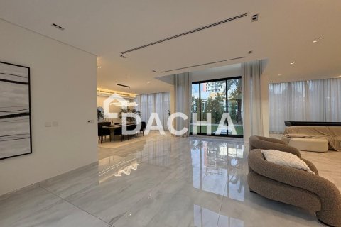 Купить виллу в Al Furjan, Дубай: 5 спален, 600м², № 104795 - фото 14