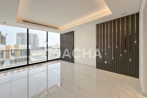 Купить виллу в Al Furjan, Дубай: 5 спален, 600м², № 104795 - фото 25