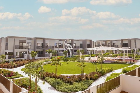 Adosado en Villanova, Dubai Land, Dubai, 3 dormitorios, 161 m², № 99267