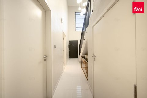 Townhouse in Dubai 3 bedrooms, 174.8 sq.m. № 48923 - photo 18