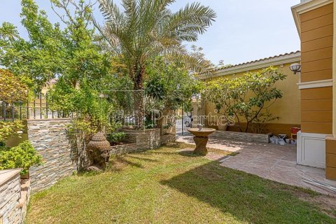 Villa in Dubai 3 bedrooms, 547.1 sq.m. № 48921 - photo 2