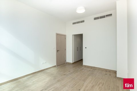 Townhouse in Dubai Sports City, Dubai 4 bedrooms, 173.6 sq.m. № 48911 - photo 17