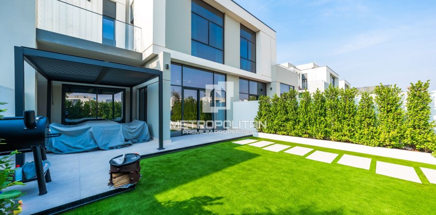 Townhouse in Al Furjan, Dubai 3 bedrooms, 238 sq.m. № 72831