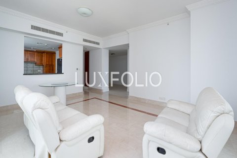 Apartment in Emaar 6 Towers, Dubai Marina, Dubai 2 bedrooms, 159 sq.m. № 45345 - photo 6