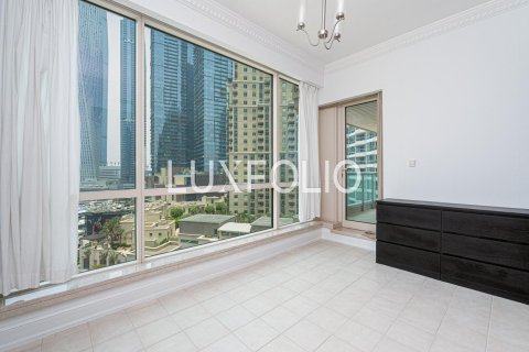 Apartment in Emaar 6 Towers, Dubai Marina, Dubai 2 bedrooms, 159 sq.m. № 45345 - photo 8
