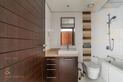 Apartamento en Downtown Dubai (Downtown Burj Dubai), Dubai, 1 dormitorio, 78 m², № 60672 - foto 4