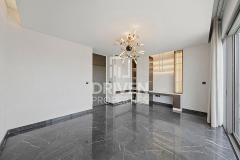Villa in Golf Place, Dubai Hills Estate, Dubai 4 bedrooms, 698.35 sq.m. № 126541 - photo 11
