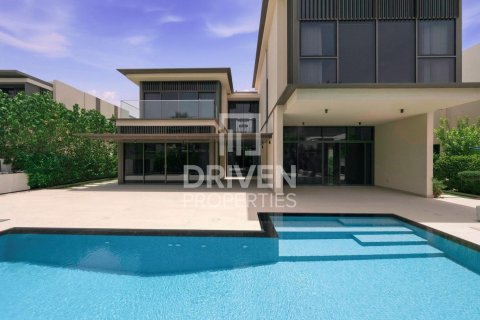 Villa in Golf Place, Dubai Hills Estate, Dubai 4 bedrooms, 698.35 sq.m. № 126541 - photo 29