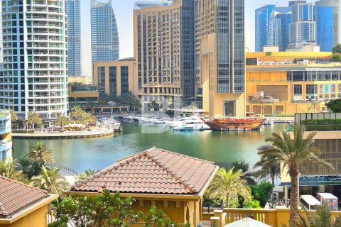 Appartement à Jumeirah Beach Residence, Dubai, 2 chambres, 129 m², № 56760 - photo 1