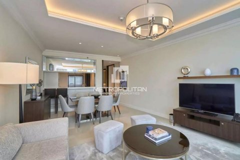 Apartment in The Address Residence Fountain Views, Downtown Dubai (Downtown Burj Dubai), Dubai 2 bedrooms, 127 sq.m. № 7356 - photo 4