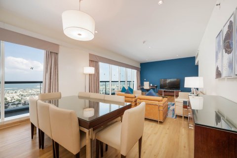 Apartment in Sheikh Zayed Road, Dubai 3 bedrooms, 190 sq.m. № 138984 - photo 2