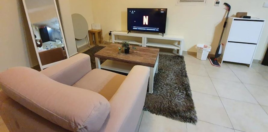 Квартира в REMRAAM APARTMENTS в Remraam, Дубай, 2 спальни, 129м², № 30144