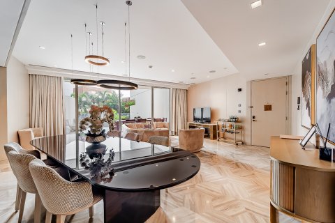 Appartement à FIVE Palm Jumeirah, Palm Jumeirah, Dubai, 3 chambres, 276.6 m², № 7963 - photo 1