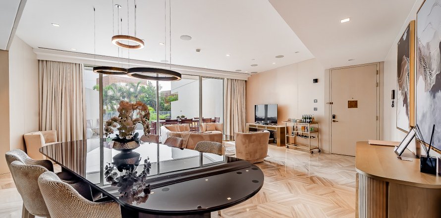 Appartement à FIVE Palm Jumeirah, Palm Jumeirah, Dubai, 3 chambres, 276.6 m², № 7963