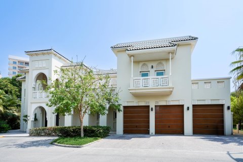Villa à Al Furjan, Dubai, 6 chambres, 637.2 m², № 7965 - photo 1