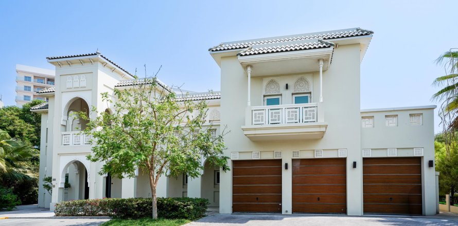 Villa à Al Furjan, Dubai, 6 chambres, 637.2 m², № 7965