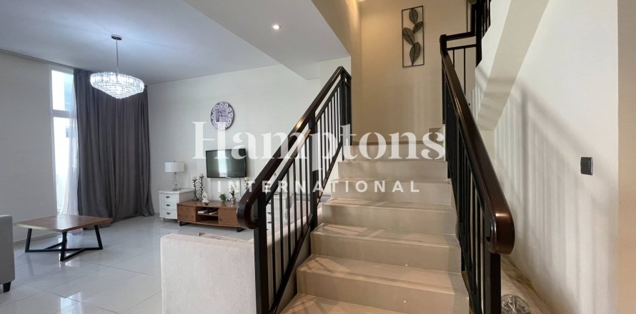 Maison de ville à Dubai, 3 chambres, 151.8 m², № 101366