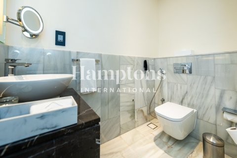 Apartment in FIVE Palm Jumeirah, Palm Jumeirah, Dubai 2 bedrooms, 115.01391400 sq.m. № 101374 - photo 14