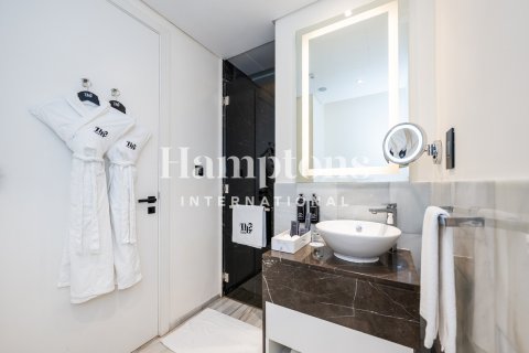 Apartment in FIVE Palm Jumeirah, Palm Jumeirah, Dubai 2 bedrooms, 115.01391400 sq.m. № 101374 - photo 12
