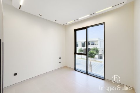 Villa en Tilal Al Ghaf, Dubai, 4 dormitorios, 377 m², № 113067 - foto 16