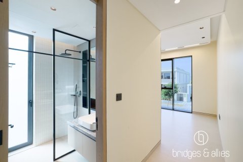 Villa en Tilal Al Ghaf, Dubai, 4 dormitorios, 377 m², № 113067 - foto 17