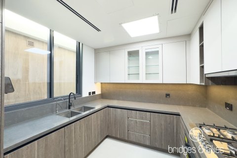 Villa en Tilal Al Ghaf, Dubai, 4 dormitorios, 377 m², № 113067 - foto 5
