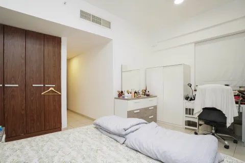 Apartment in Business Bay, Dubai 3 bedrooms, 172 sq.m. № 113076 - photo 15
