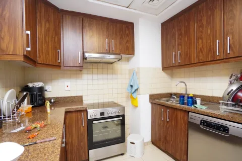 Apartment in Business Bay, Dubai 3 bedrooms, 172 sq.m. № 113076 - photo 9