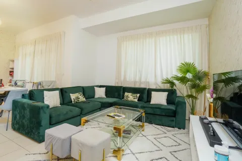 Apartment in Business Bay, Dubai 3 bedrooms, 172 sq.m. № 113076