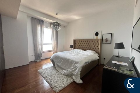 Apartment in Shams, Jumeirah Beach Residence, Dubai 2 bedrooms, 170 sq.m. № 75795 - photo 11