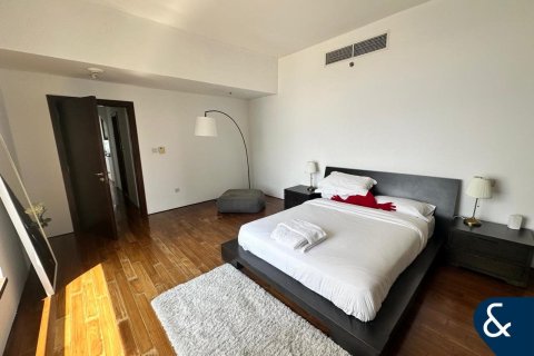 Apartment in Shams, Jumeirah Beach Residence, Dubai 2 bedrooms, 170 sq.m. № 75795 - photo 9