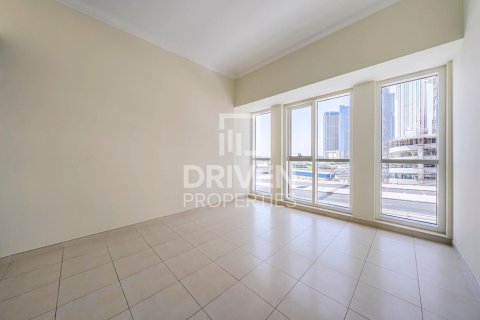 Apartment in Churchill Towers, Business Bay, Dubai 1 bedroom, 72.65 sq.m. № 142732 - photo 2