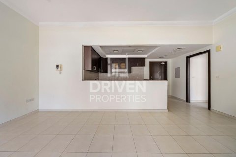 Apartment in Churchill Towers, Business Bay, Dubai 1 bedroom, 72.65 sq.m. № 142732 - photo 6