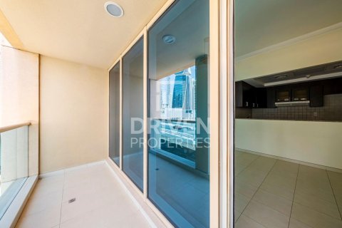 Apartment in Churchill Towers, Business Bay, Dubai 1 bedroom, 72.65 sq.m. № 142732 - photo 11
