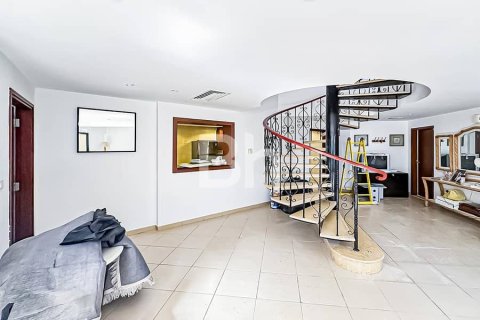 Купить квартиру в Джумейра Бич Резиденс, Дубай: 4 спальни, 332м², № 57363 - фото 15