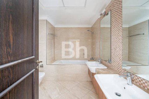 Appartement à Dubai, 3 chambres, 215 m², № 57340 - photo 6
