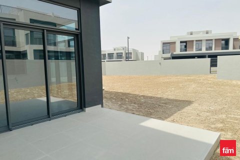 Villa in Dubai 4 bedrooms, 601.6 sq.m. № 50057 - photo 13