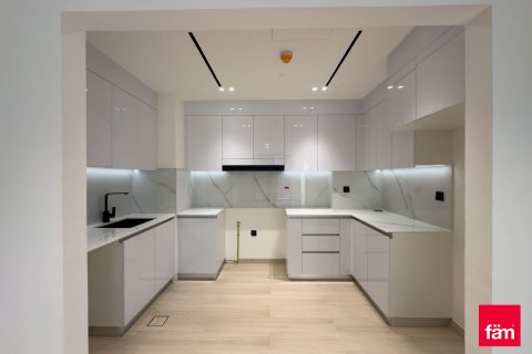 Apartment in Dubai 3 bedrooms, 125.1 sq.m. № 16610 - photo 7