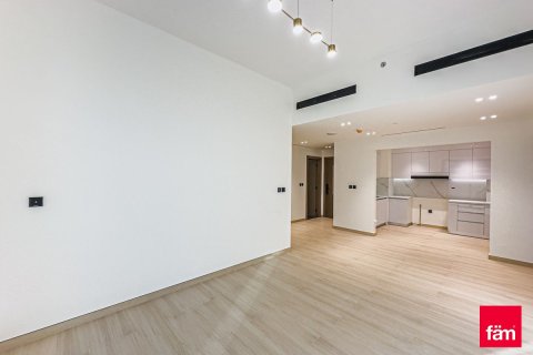 Apartment in Dubai 3 bedrooms, 125.1 sq.m. № 16610 - photo 1