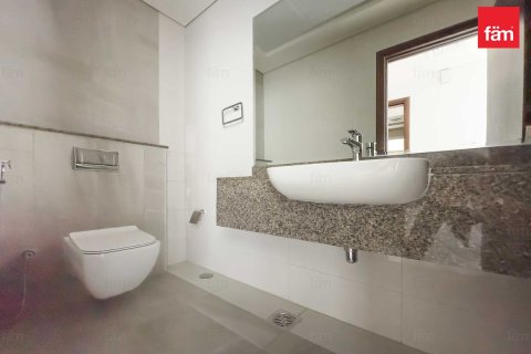 Apartment in Al Satwa, Dubai 2 bedrooms, 120.3 sq.m. № 16609 - photo 18