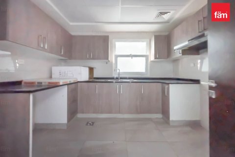 Apartment in Al Satwa, Dubai 2 bedrooms, 120.3 sq.m. № 16609 - photo 9