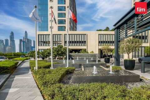 Apartamento en The Hills, Dubai, 2 dormitorios, 119.3 m², № 59580 - foto 2