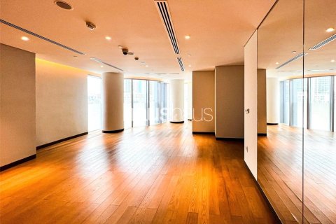 Apartment in Downtown Dubai (Downtown Burj Dubai), Dubai 4 bedrooms, 361 sq.m. № 43521 - photo 9