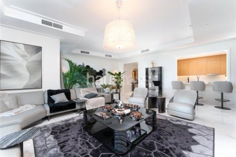 Apartment in Downtown Dubai (Downtown Burj Dubai), Dubai 4 bedrooms, 361 sq.m. № 43521 - photo 6