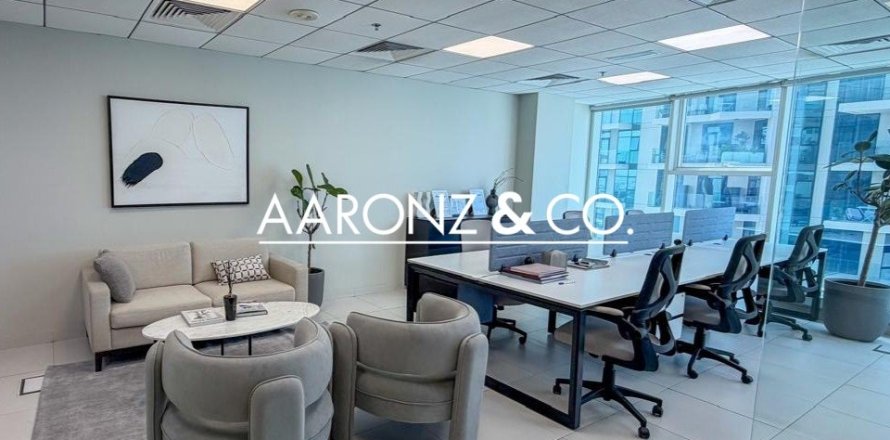 Office in Business Bay, Dubai 76 sq.m. № 101463