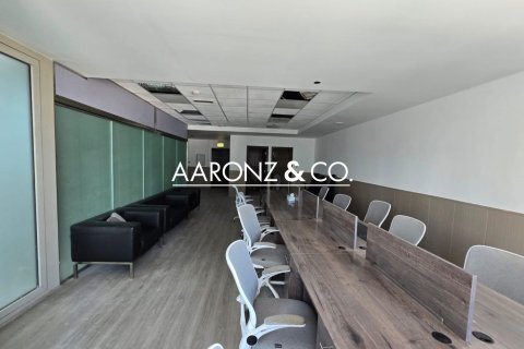 Office in Business Bay, Dubai 108 sq.m. № 101464 - photo 11