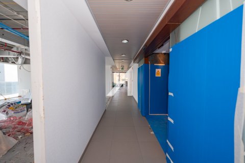 Снять в аренду офис в Sheikh Zayed Road, Дубай: 592м², № 101451 - фото 13